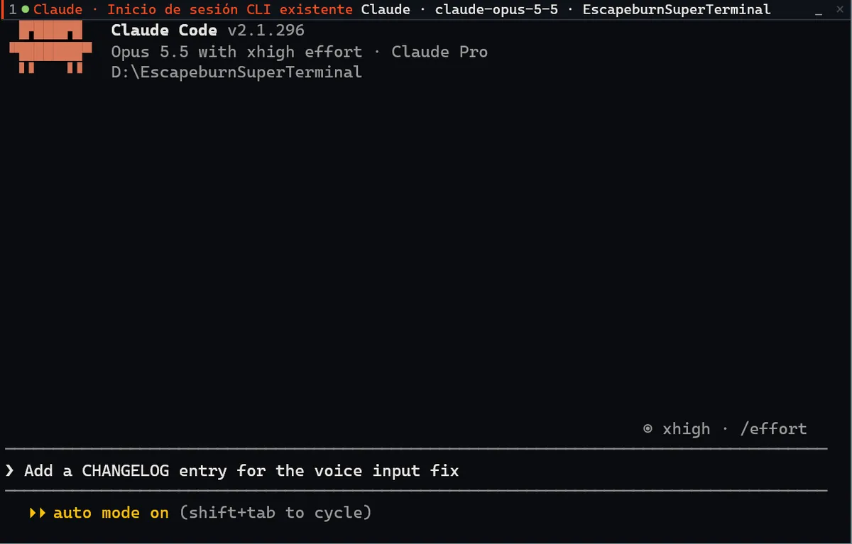 Una CLI real ejecutándose en un panel de SuperTerminal.