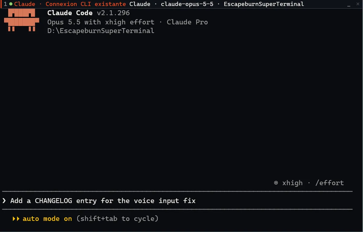Un vrai CLI dans un panneau de SuperTerminal.