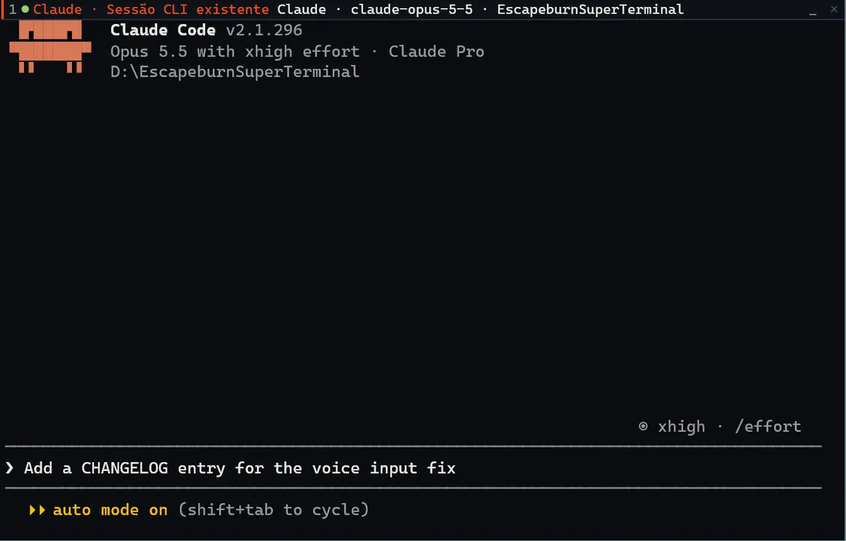Uma CLI real rodando em um painel do SuperTerminal.